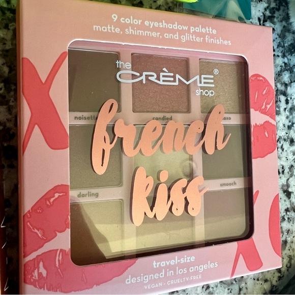 NEW Mixed Makeup Bundle - Picture 3 of 7